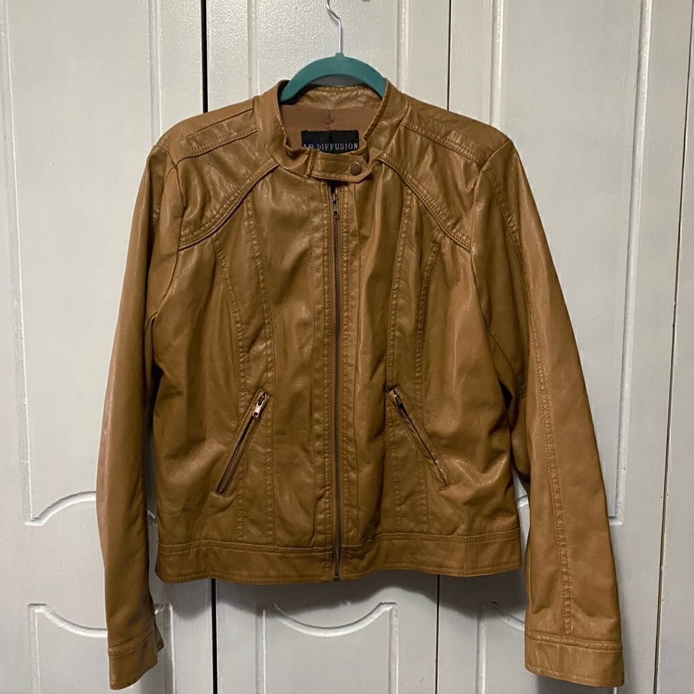 I.B. Diffusion Leather Jacket womens Tan size large